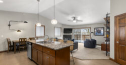 Furnished Upper Condo in Appleton