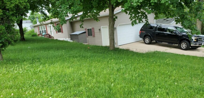 Blue Mounds – Furnished Mobile Home