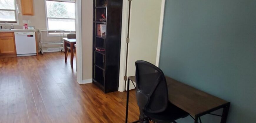 Blue Mounds – Furnished Mobile Home