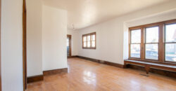 Oshkosh-Lower Apartment