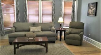 Oshkosh—Johnny’s Quarters—Furnished Lower