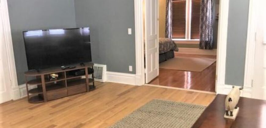 Oshkosh—Johnny’s Quarters—Furnished Lower