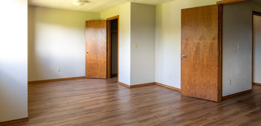 Little Chute – Buchanan – 4 Bed 2 Bath Condo