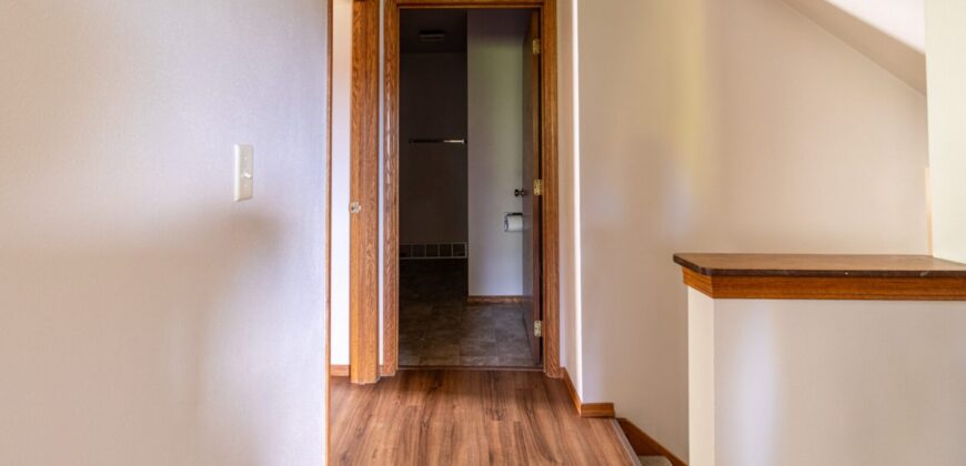 Little Chute – Buchanan – 4 Bed 2 Bath Condo