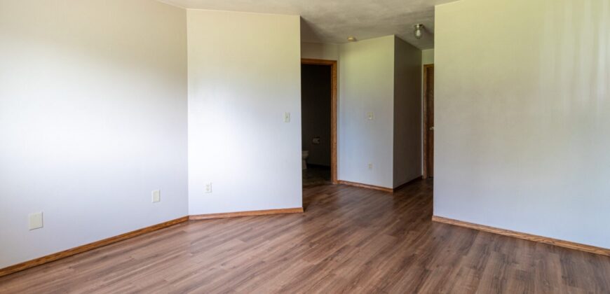 Little Chute – Buchanan – 4 Bed 2 Bath Condo
