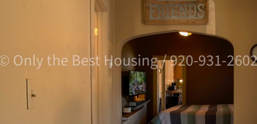 Oshkosh-Franklin-3 Bedroom House