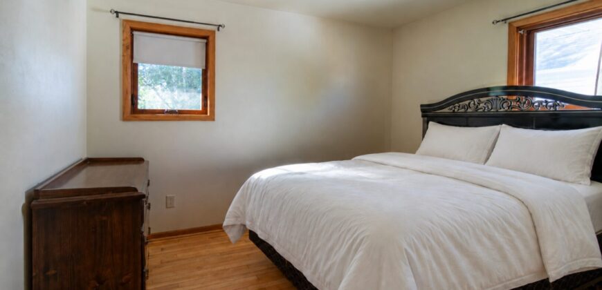 Randolph – North High Street – 4 Bedroom 2 Bath House