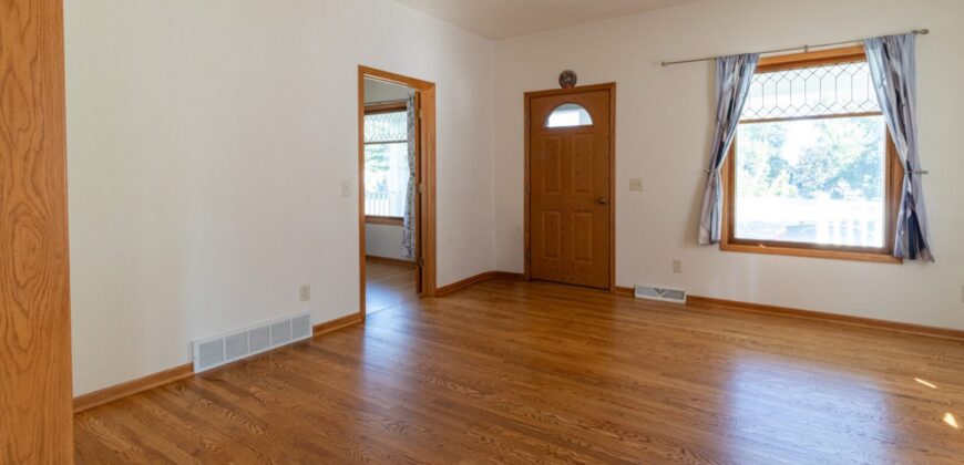 Randolph – North High Street – 4 Bedroom 2 Bath House