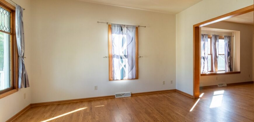 Randolph – North High Street – 4 Bedroom 2 Bath House