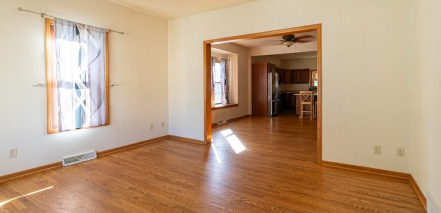 Randolph – North High Street – 4 Bedroom 2 Bath House