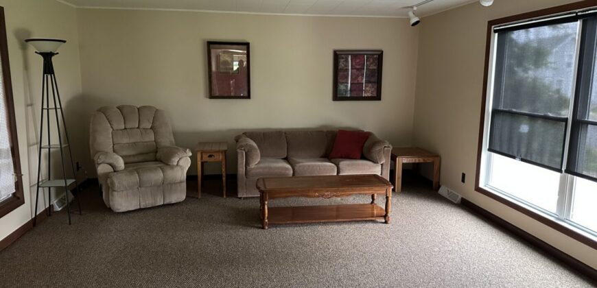 Cambria – South Madison – 3 Bedroom House – Furnished or Unfurnished